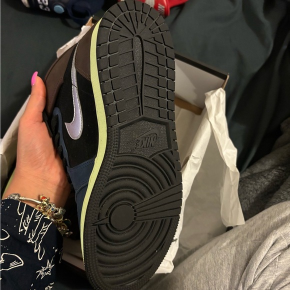 Nike Retro Tokyo Bio Hack - Picture 3 of 6